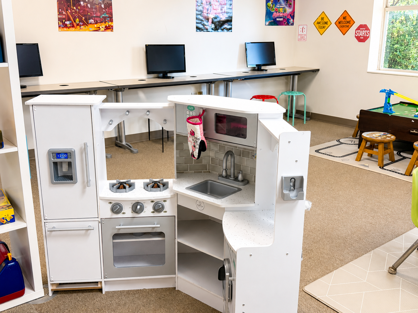 Bright Learning Spaces